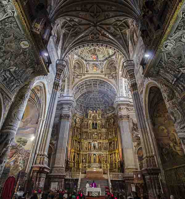 Granada 226 - monasterio de San Jerónimo - templo.jpg